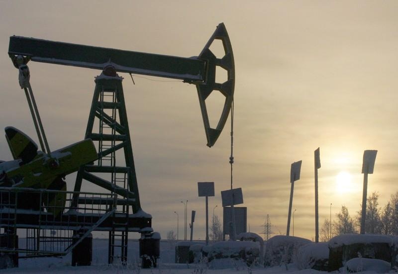 Mỹ và G7 đặt mốc thời gian áp giá trần với dầu của Nga